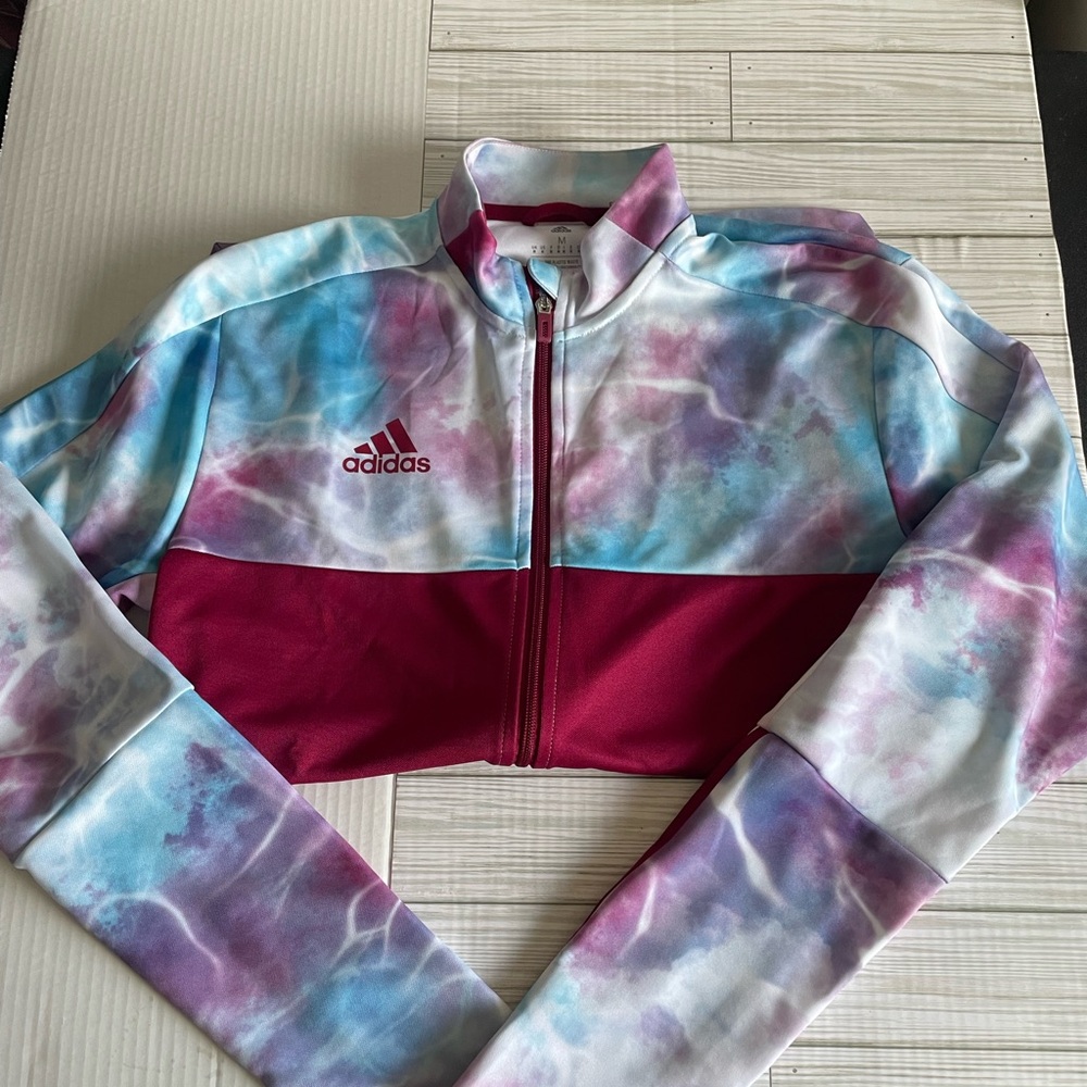 Adidas - Picture 1 of 4